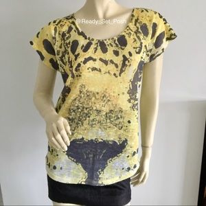 animal face printed cap-sleeve knit top